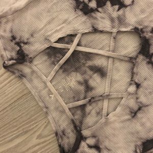 AE tie ribbed dye top size small.